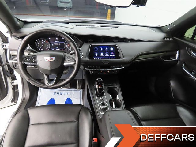 Cadillac XT4 2.0 Sport AWD купить на сайте DeffCars