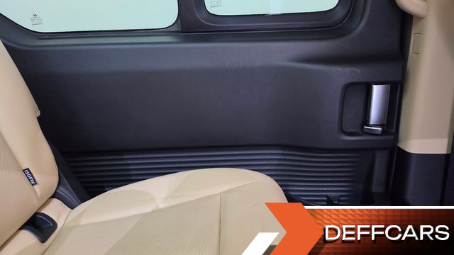 Hyundai STARIA 4WD Tourer 9-Seater Modern купить на сайте DeffCars