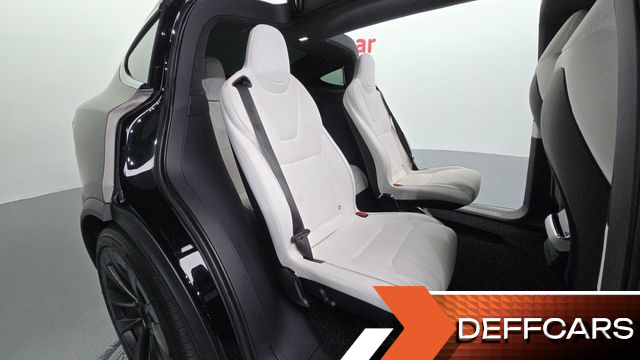 Tesla MODEL X Plaid купить на сайте DeffCars