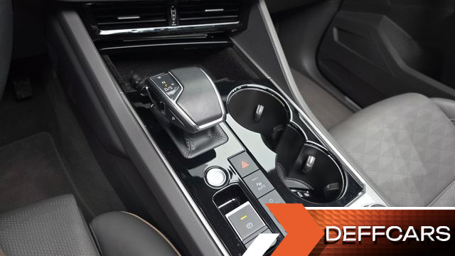 Volkswagen TOUAREG 3.0 TDI Prestige купить на сайте DeffCars