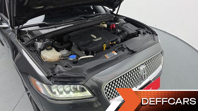 Lincoln CONTINENTAL 3.0 AWD купить на сайте DeffCars