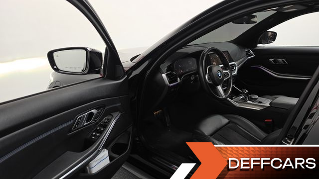 BMW 3-SERIES 320i M Sport купить на сайте DeffCars