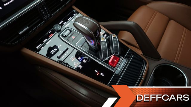 Porsche CAYENNE 3.0 Coupe купить на сайте DeffCars