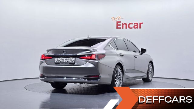 Lexus ES Executive купить на сайте DeffCars