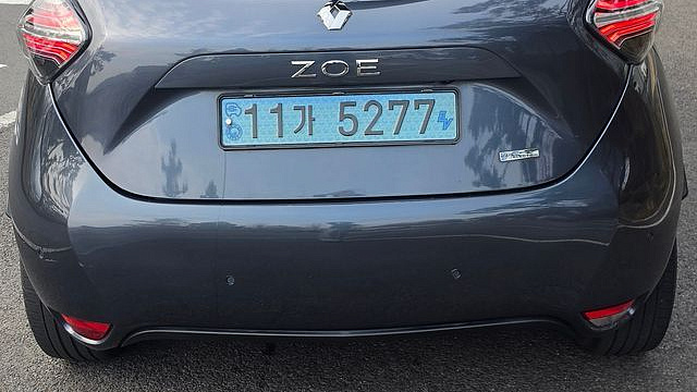 Renault-KoreaSamsung ZOE Intens Eco купить на сайте DeffCars