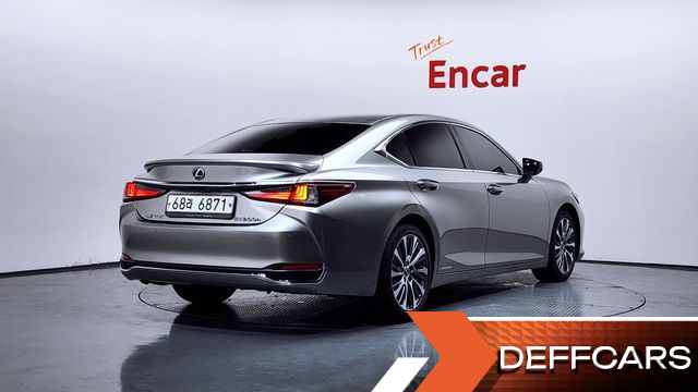 Lexus ES Luxury купить на сайте DeffCars