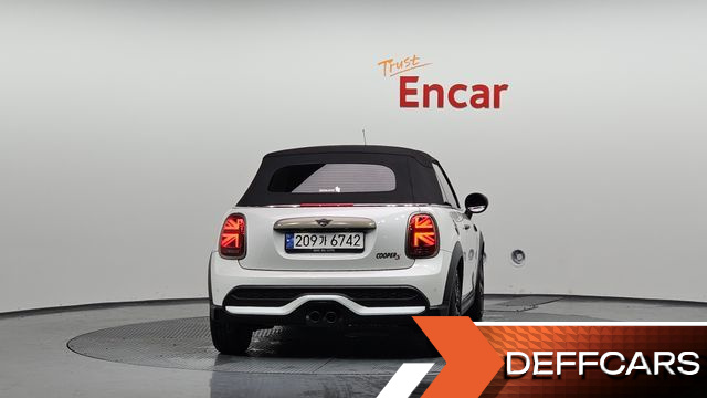 Mini COOPER CONVERTIBLE Resolute Edition 3rd Gen купить на сайте DeffCars