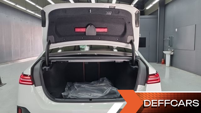 BMW 5-SERIES 530i xDrive M Sport купить на сайте DeffCars
