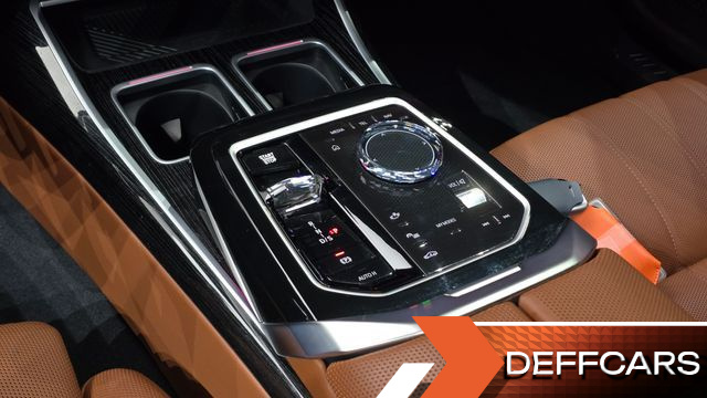BMW 7-SERIES 740d xDrive M Sport купить на сайте DeffCars