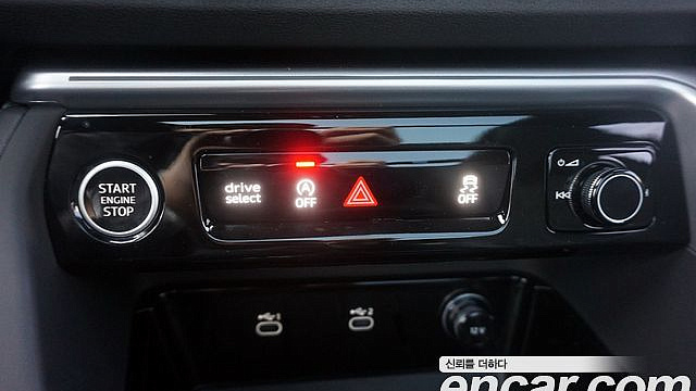 Audi Q5 40 TFSI Quiattro Advanced купить на сайте DeffCars