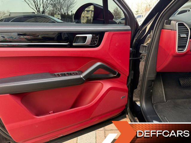 Porsche CAYENNE 3.0 Coupe купить на сайте DeffCars