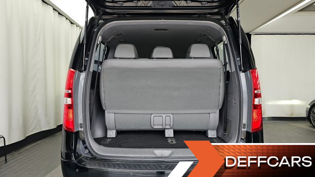Hyundai STAREX Urban 9-Seater Premium купить на сайте DeffCars