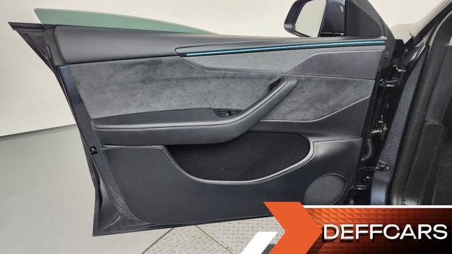 Tesla MODEL Y Long Range AWD купить на сайте DeffCars