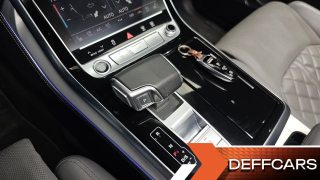 Audi Q7 55 TFSI Quattro Premium купить на сайте DeffCars