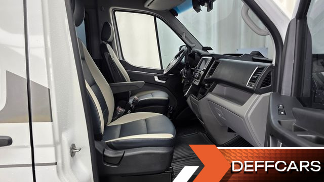 Hyundai SOLATI 15-seater Luxury купить на сайте DeffCars