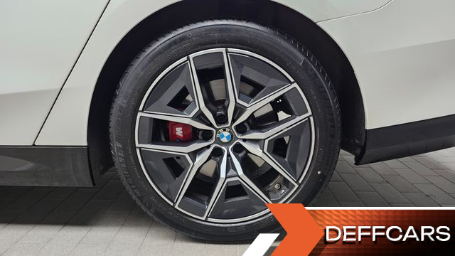 BMW 5-SERIES 520i Special Edition купить на сайте DeffCars