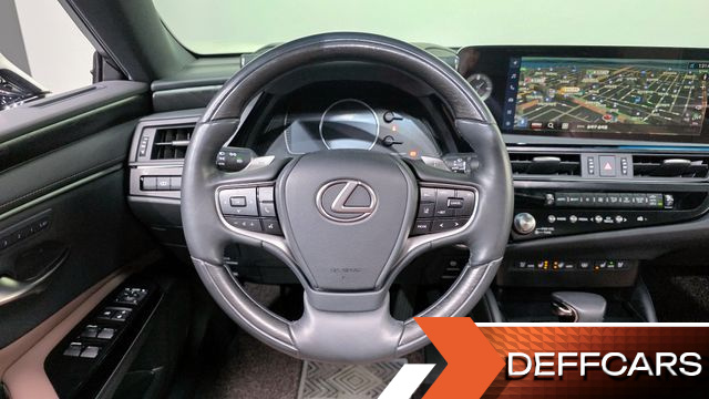 Lexus ES Luxury Plus купить на сайте DeffCars