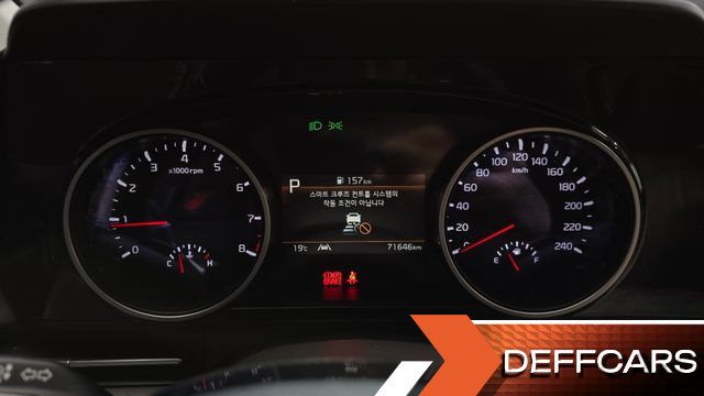 Kia CARNIVAL Gasoline 7-Seater Noblesse купить на сайте DeffCars