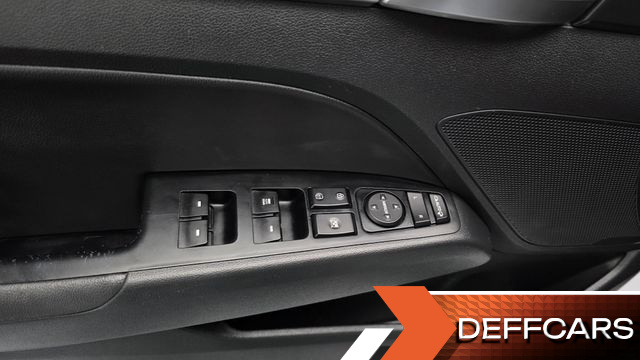 Hyundai AVANTE 1.6 Style купить на сайте DeffCars