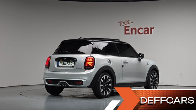 Mini COOPER HIGH 3rd купить на сайте DeffCars