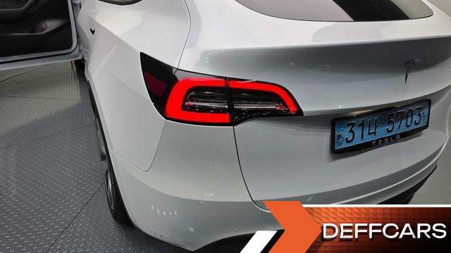 Tesla MODEL Y Standard Range RWD купить на сайте DeffCars