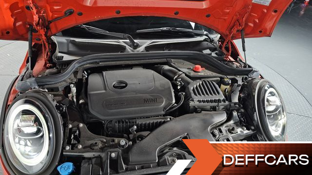 Mini COOPER 5Door Standard 3rd купить на сайте DeffCars