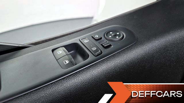 Hyundai STARIA Cargo 5-Seater Modern купить на сайте DeffCars