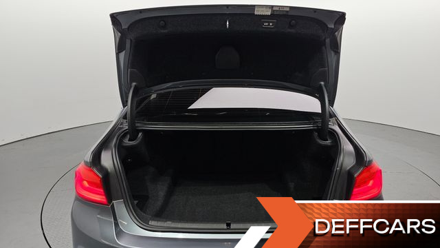 BMW 5-SERIES 530i xDrive M Sport Package Plus купить на сайте DeffCars