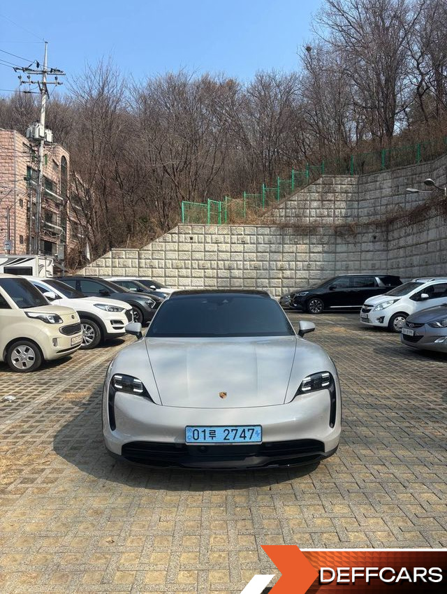 Porsche TAYCAN 4 Cross Turismo купить на сайте DeffCars