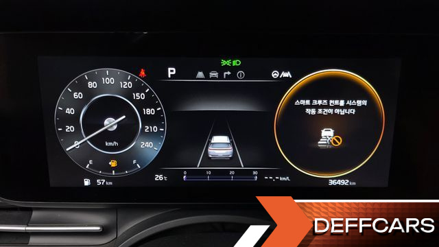 Kia CARNIVAL Gasoline 9-Seater Signature купить на сайте DeffCars