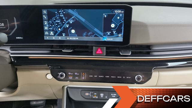 Kia CARNIVAL 7-Seater Signature купить на сайте DeffCars