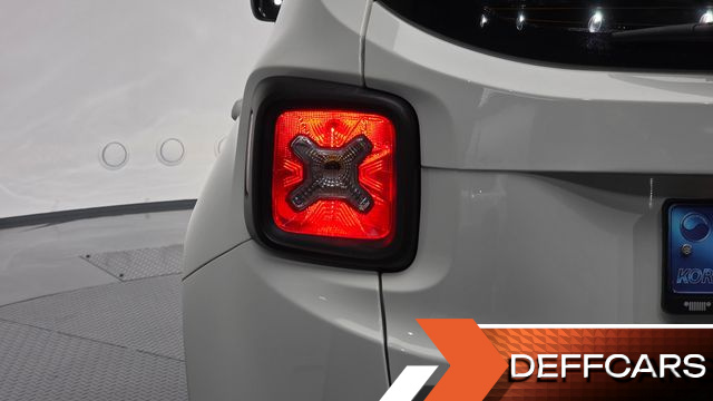 Jeep RENEGADE 1.3 Limited купить на сайте DeffCars