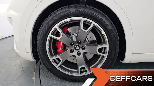 Maserati LEVANTE 3.0 AWD GranSport купить на сайте DeffCars