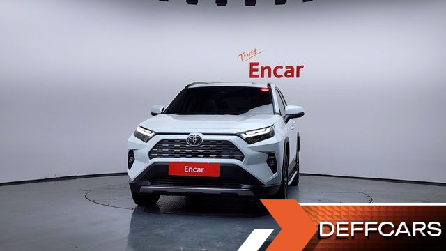 Toyota RAV4 2,5 4WD Hybrid LTD купить на сайте DeffCars
