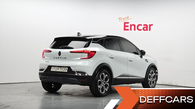 Renault-KoreaSamsung CAPTUR 1.3 TCe Edition Paris купить на сайте DeffCars