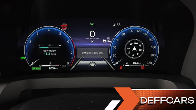 Toyota ALPHARD 2.5 HEV Executive AWD купить на сайте DeffCars