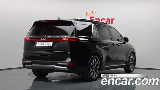 Kia CARNIVAL Gasoline 9-Seater Signature купить на сайте DeffCars