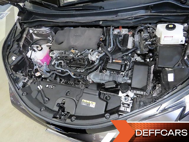 Toyota SIENNA 2.5 Hybrid 2WD купить на сайте DeffCars