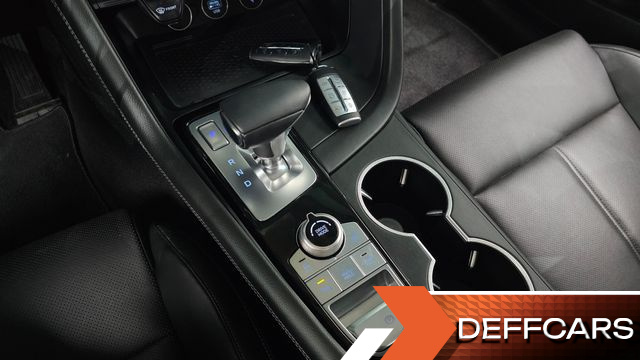 Genesis G70 Gasoline 2.0T 4WD купить на сайте DeffCars