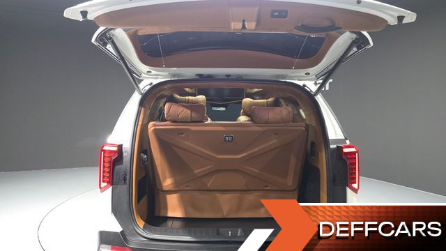 Kia CARNIVAL Gasoline 9-Seater Hi Limousine (7-seater Limousine(Special vehicle) купить на сайте DeffCars