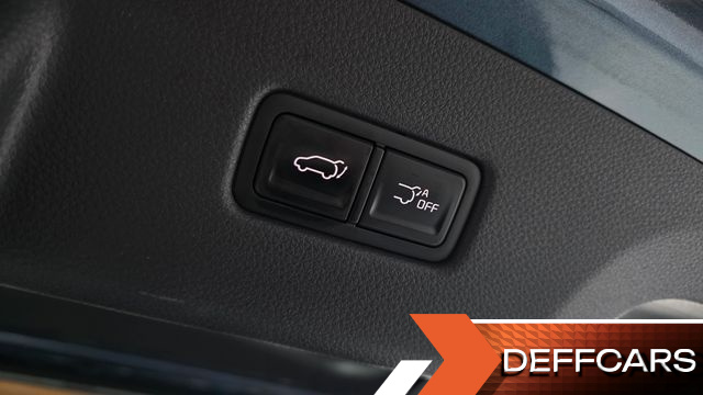 Kia CARNIVAL Gasoline 9-Seater Signature купить на сайте DeffCars