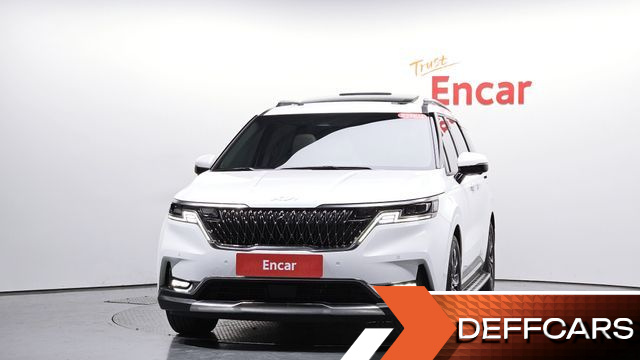 Kia CARNIVAL Gasoline 7-Seater Signature купить на сайте DeffCars