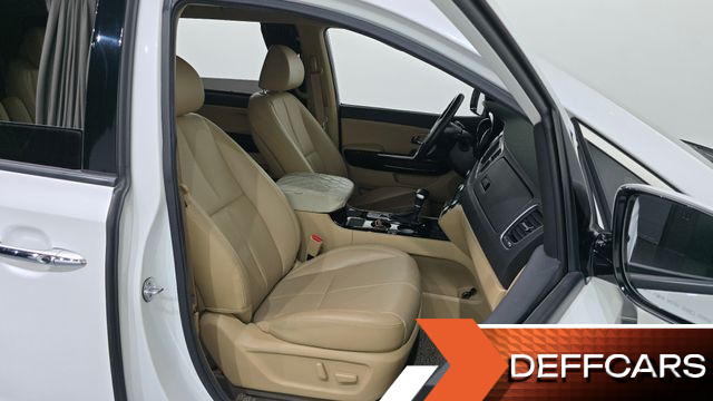Kia CARNIVAL Gasoline 7-Seater Hi-Limousine President купить на сайте DeffCars