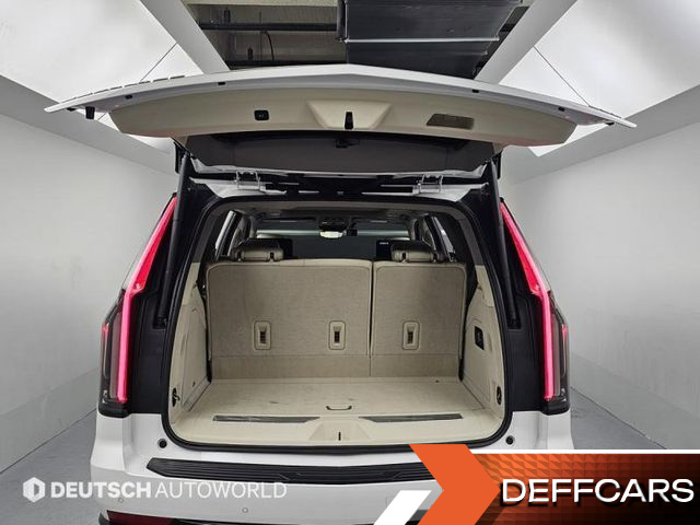 Cadillac ESCALADE 6.2 Sports Platinum купить на сайте DeffCars