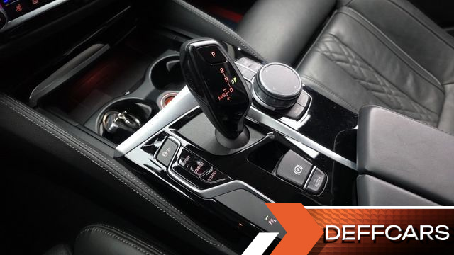 BMW 5-SERIES 530i Luxury Plus купить на сайте DeffCars