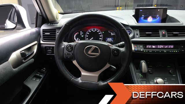 Lexus CT200H 1.8 Supreme ZWA10 купить на сайте DeffCars