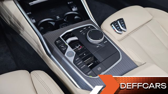 BMW 3-SERIES 320i M Sport купить на сайте DeffCars