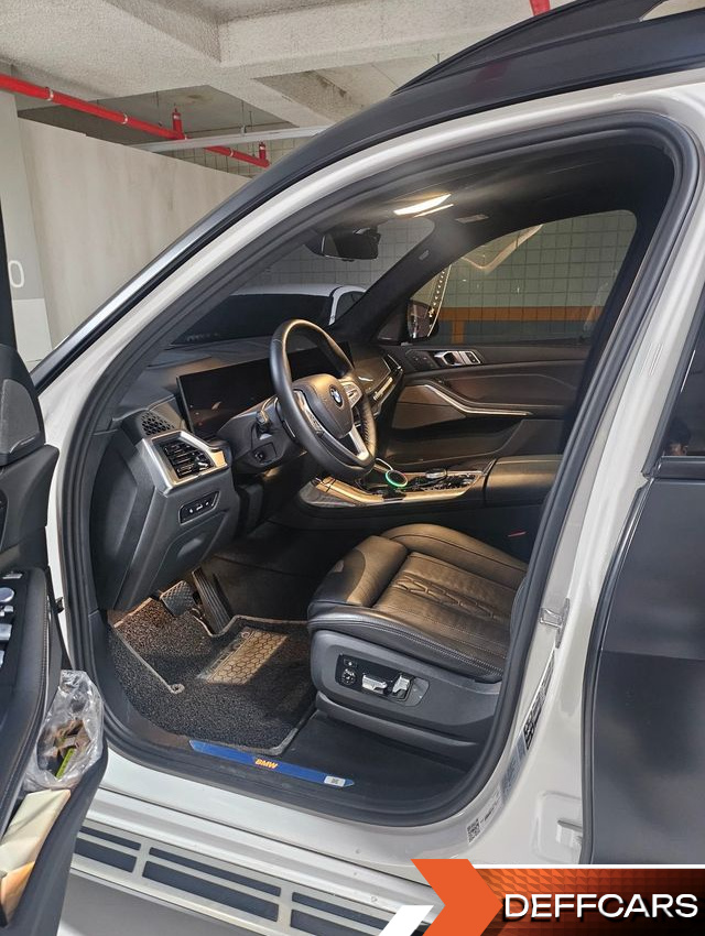 BMW X7 xDrive 40i Design Pure Excellence 7-Seater купить на сайте DeffCars