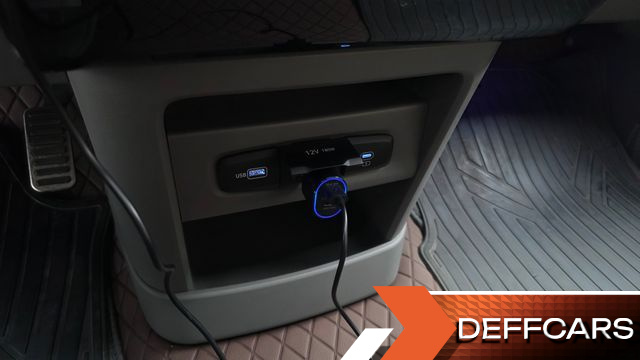 Hyundai STARIA 4WD Lounge 9-Seater Inspiration купить на сайте DeffCars