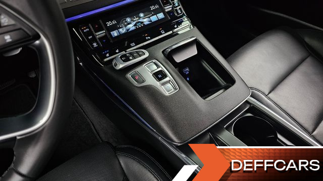 Hyundai GRANDEUR 2.5 Le Blanc купить на сайте DeffCars